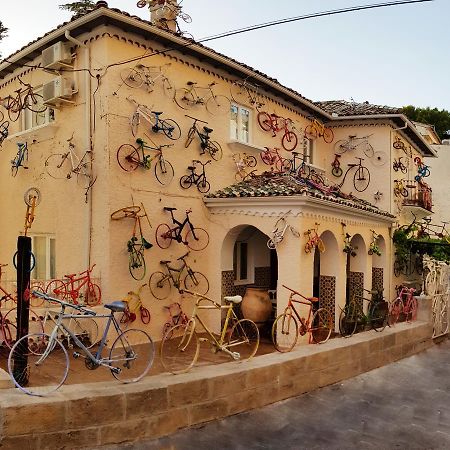 La Casa De Las Bicicletas Cazorla Eksteriør bilde